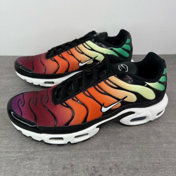 Nike Air Max Plus 'Rainbow' Sneakers DZ3670-001 Women's Size 9.5 - Picture 2 of 12